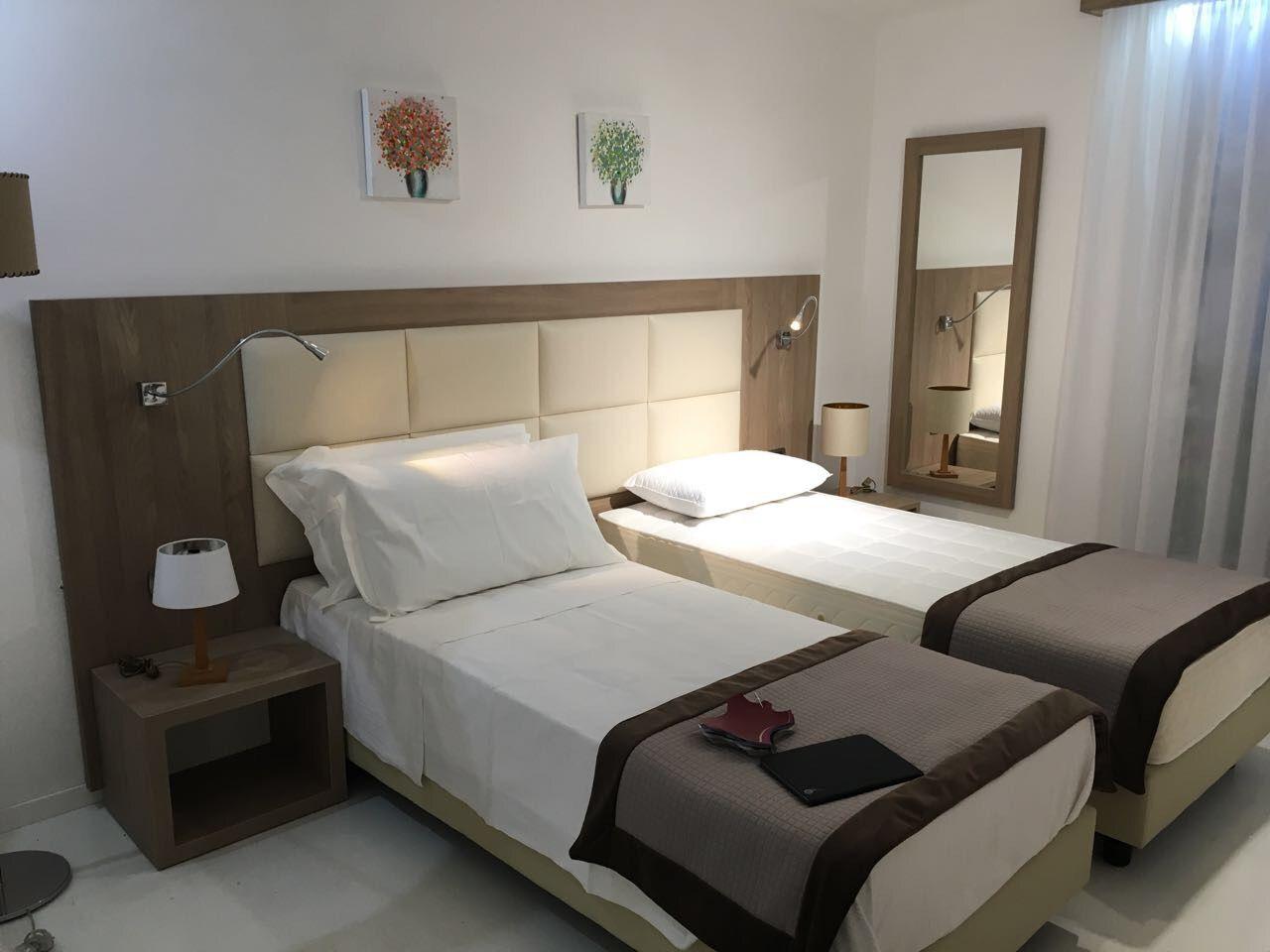 Hotiday Room Collection - Napoli Residenza Scarlatti Buitenkant foto